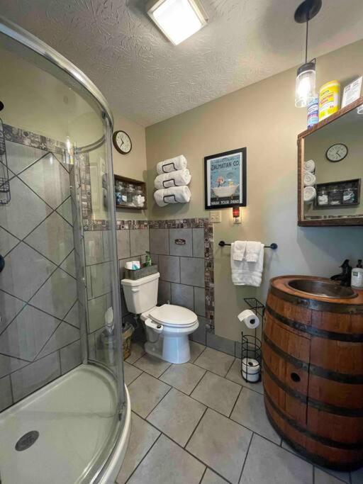 Bourbon Trail Cabin On The Farm Lawrenceburg Екстериор снимка